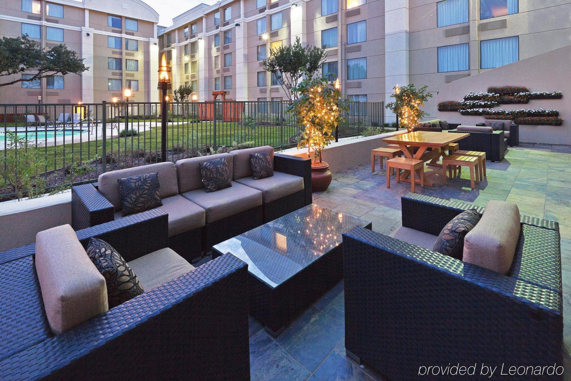 Hotel Dallas Dfw Airport West, An Ihg 3*